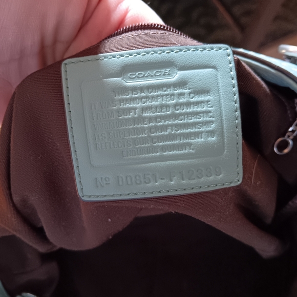 Vintage Coach Handbag - Picture 4 of 9